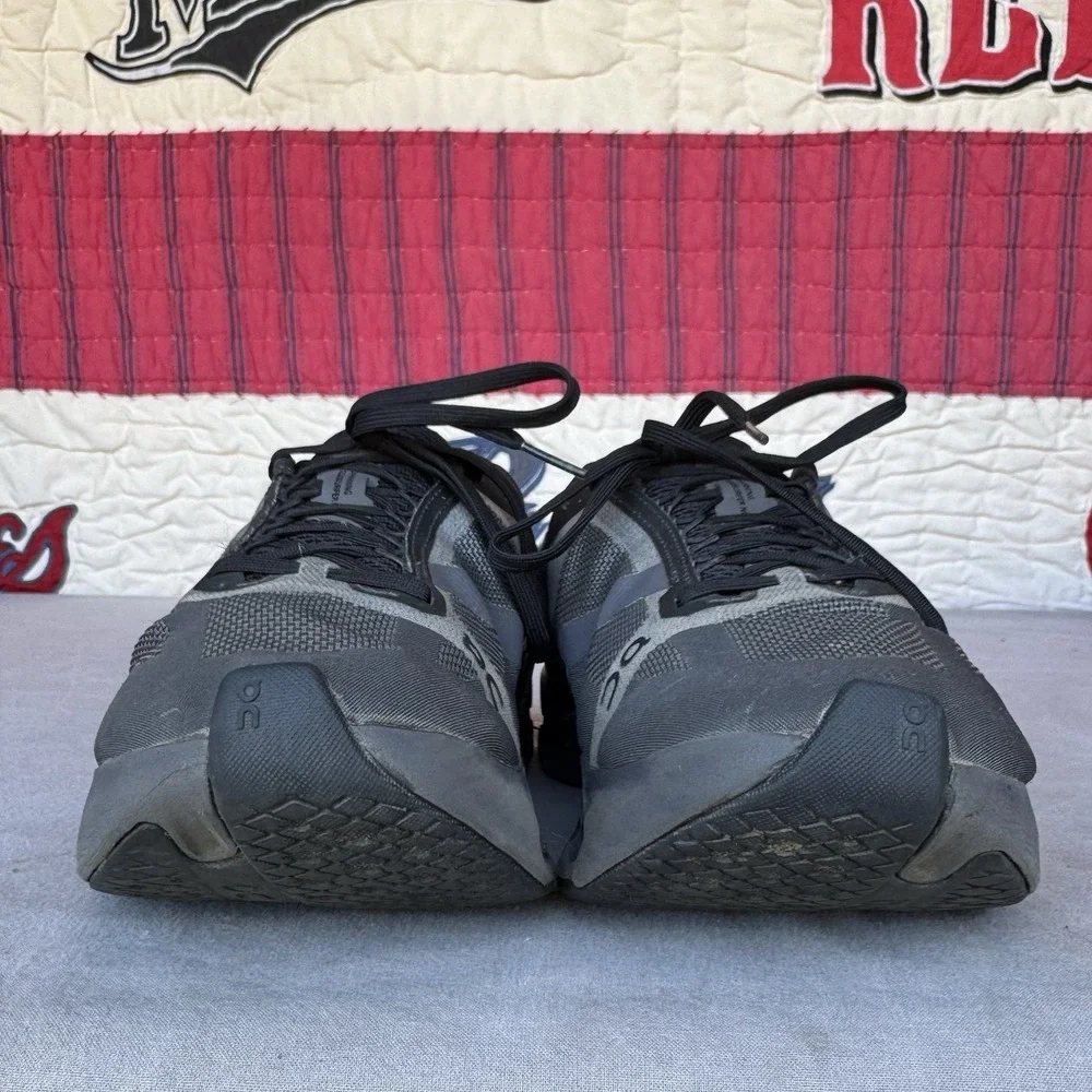Size 9 - ON Cloudsurfer Next Black Eclipse‎ W 3WE30050106